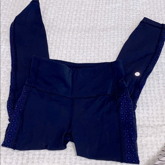 Lululemon 7/8 leggings - Picture 4 of 5